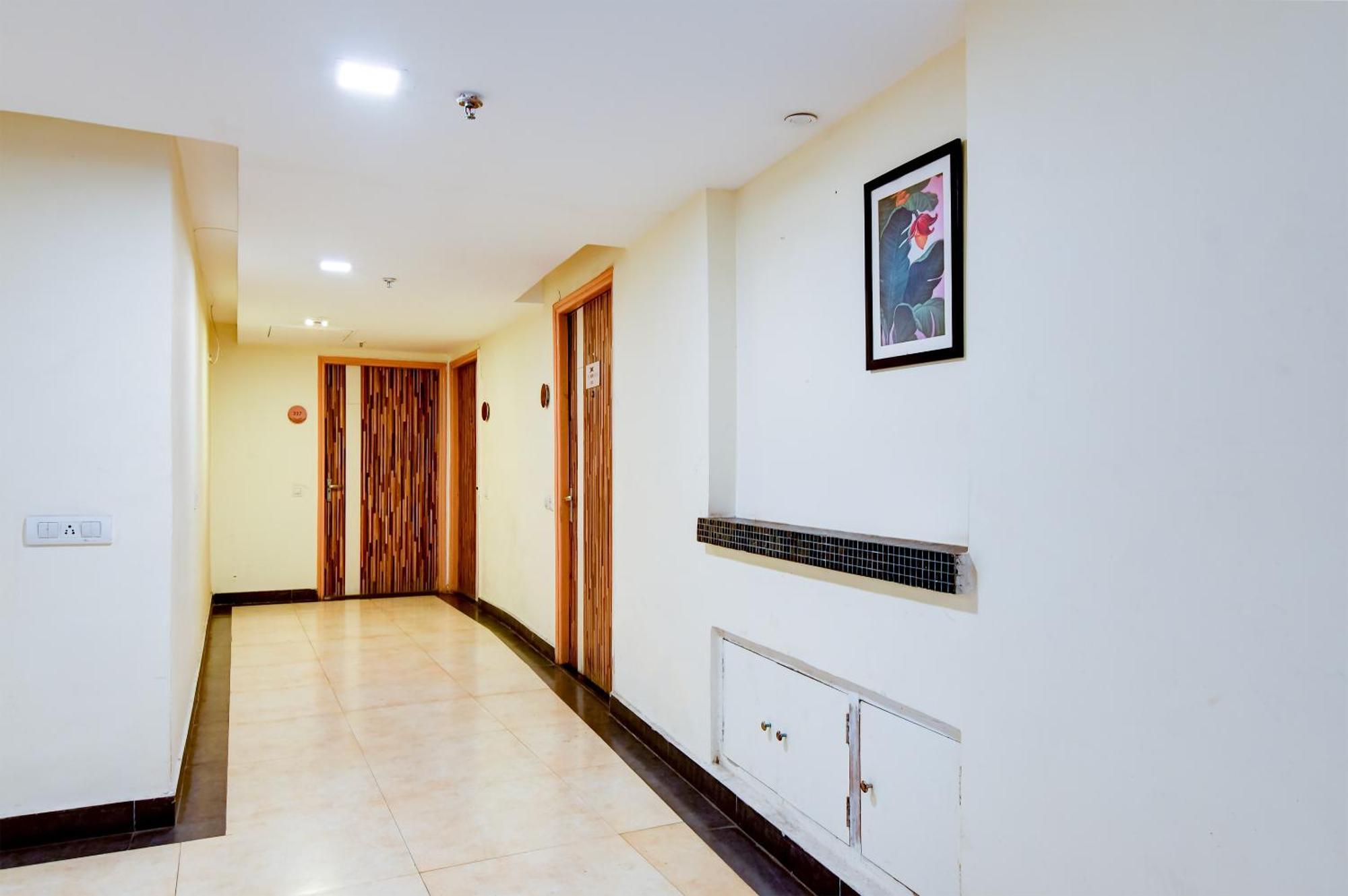 Hotel Urban Asia Calcutta Buitenkant foto